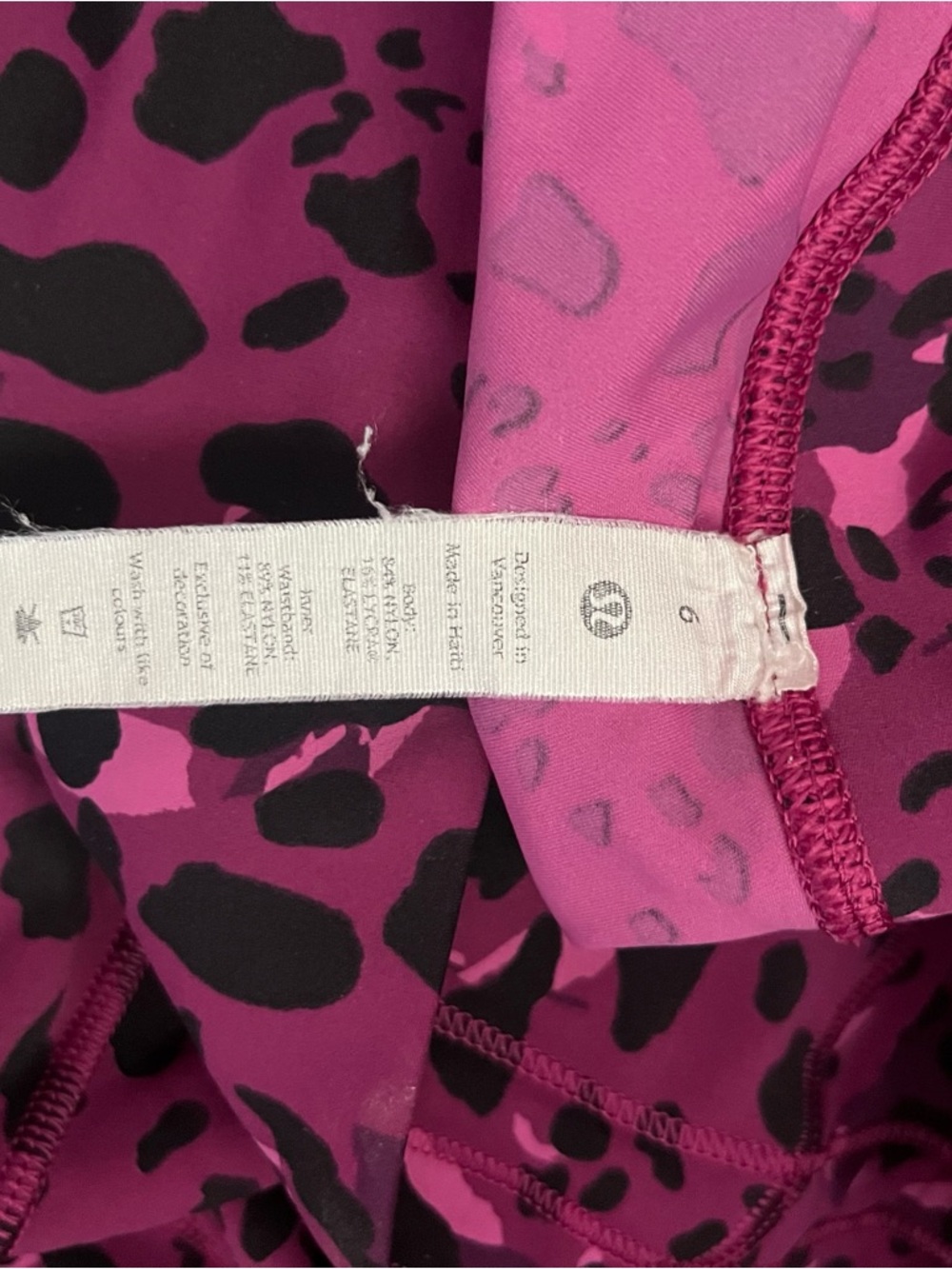 Lululemon High Base Pace High-Rise Running Tight 6 Pink Animal Print Leggings - Picture 9 of 9